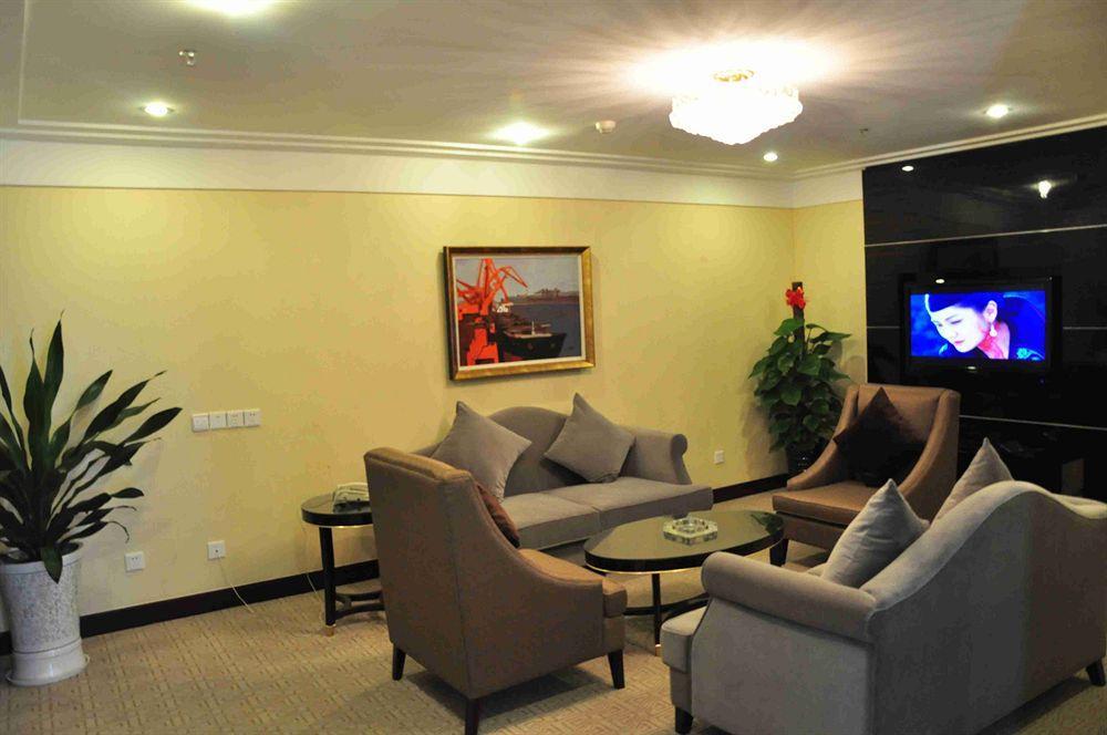 New Cozy Harbour Hotel Nanning Exterior photo